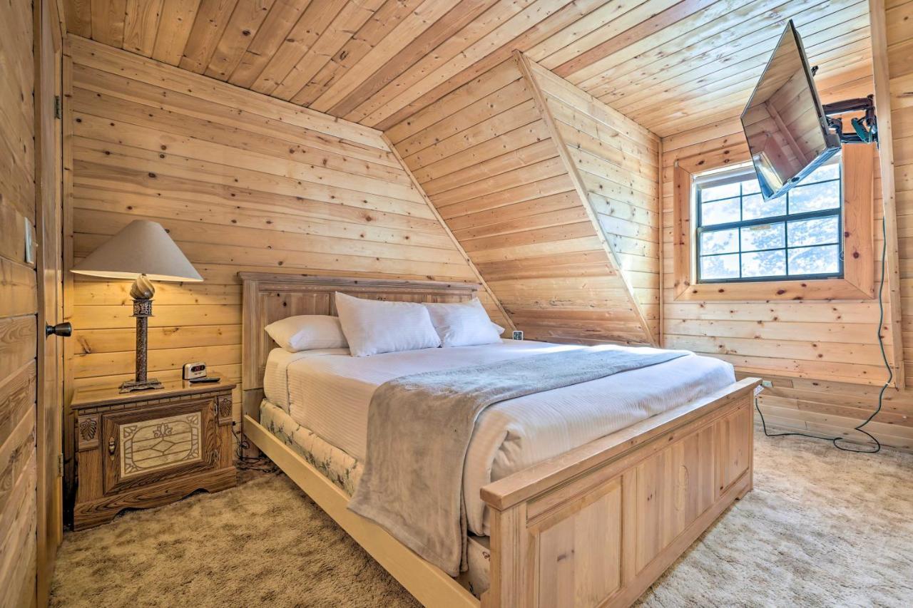 Rustic Duck Creek Village Cabin With Fire Pit! מראה חיצוני תמונה